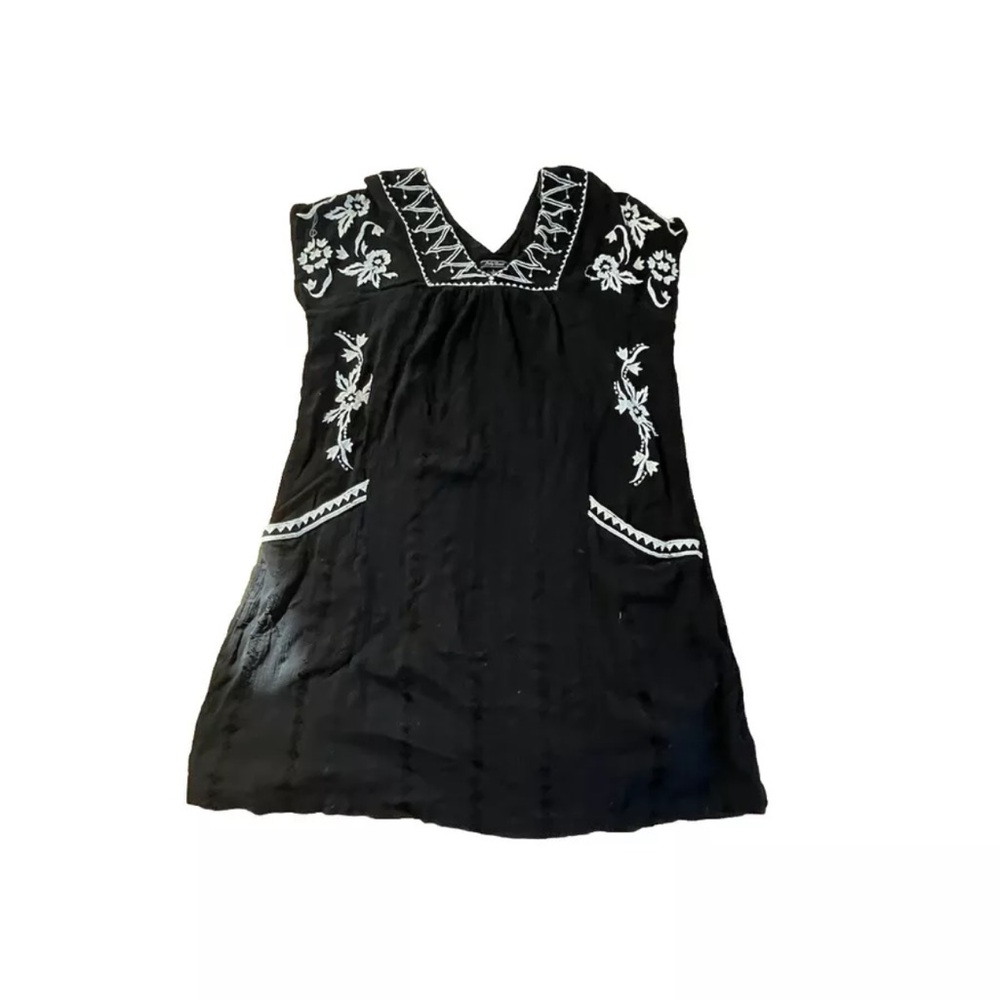 Lucky Brand Cotton Embroidered Mini - Size Large